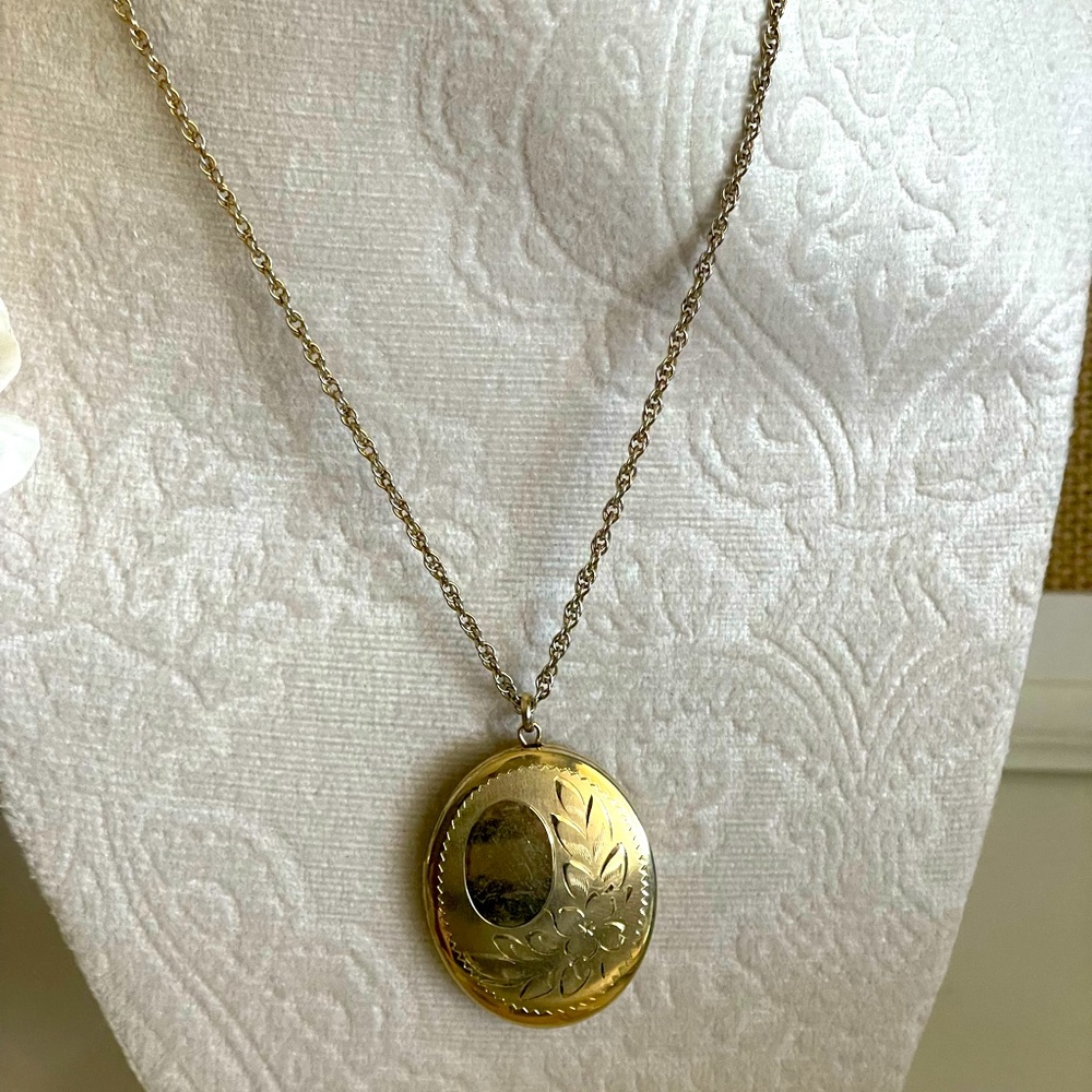 Vintage 12K GF Locket & Chain Necklace